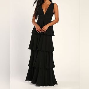 Lulu's Black V-Neck Tiered Maxi Dress